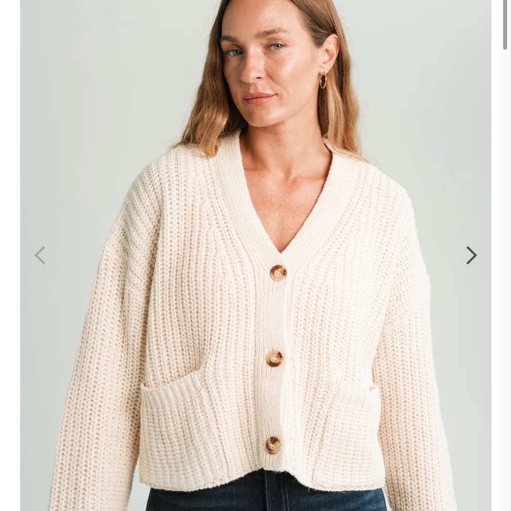 Carly Jean Los Angeles Faye Cream Knit Cardigan